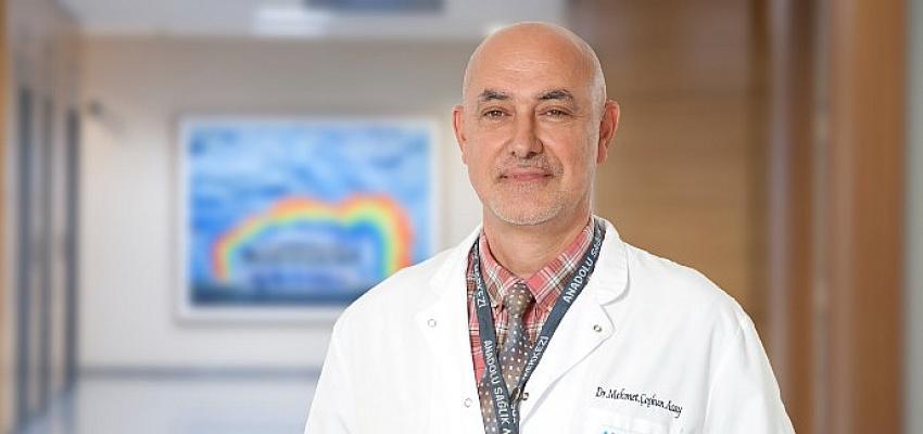 Ayak sağlığı için günlük hayatta tercih edilen ayakkabılar dikkatli seçilmeli.