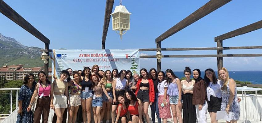 Aydın Doğan Vakfı’nın geleneksel Genç Liderler Yaz Kampı Antalya’da yapıldı