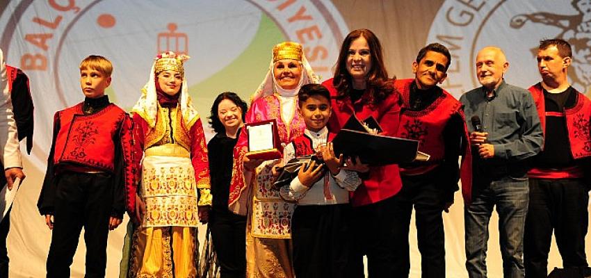 Balçova Belediyesi ile EFEM Gençlik ve Spor Kulübü’nün düzenlediği 19