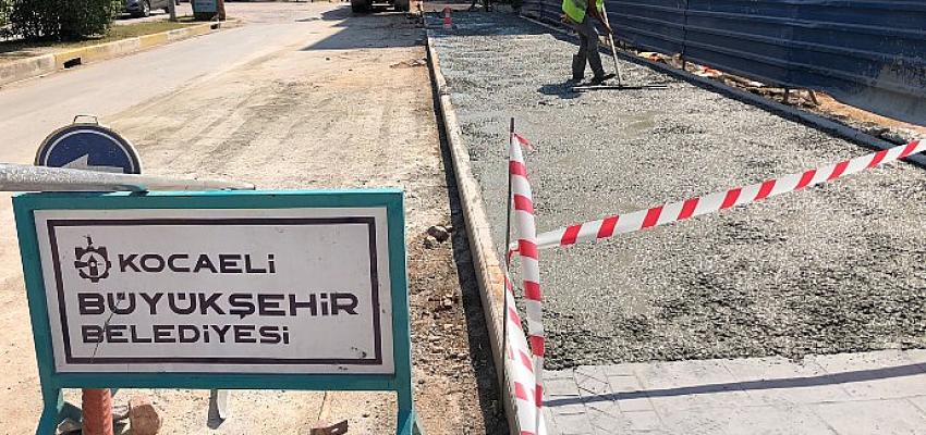 Büyükşehir, İzmit Kadıköy Mahallesi’nde Anıtpark ile Doğu Kışla arasında bulunan