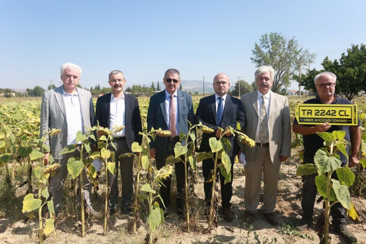 Pamukkale Üniversitesi Ziraat Fakültesi’ne Çivril Belediyesi tarafından hibe edilen 55
