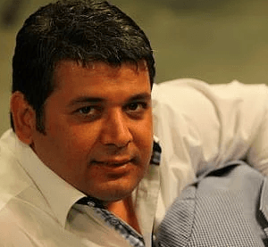 Ankaralı Namık ismiyle tanınan sanatçı Namık Orlu, oturduğu apartmanın 7″nci