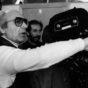 Türk Sineması’nın efsane yönetmeni ve sinema sanatçısı, Fatma Girik’in 56