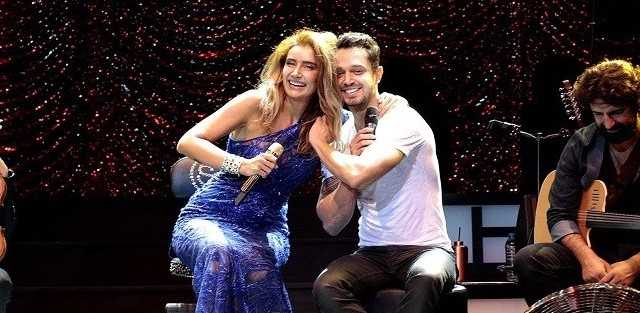 Üniversite yıllarından arkadaş olan Sıla ve Murat Boz, önceki gece