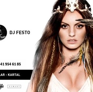 Sexy Şarkıcı Alexandra Stan  İstanbul için Gün Sayıyor .....
