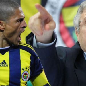 Fenerbahçe Başkanı Aziz Yıldırım, Alex'in prim iddiasına cevap verdi.