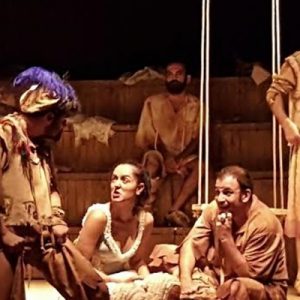 AŞK VE DELİLİĞİN MÜZİKLİ DANSLI KOMEDİSİ:
“ÇILGIN DÜNYA”