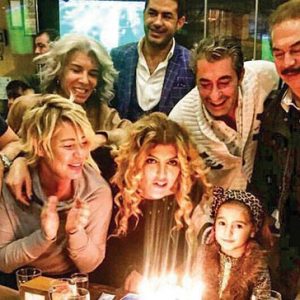 Erkan Petekkaya eşi Didem Petekkaya'nın doğum gününü sahibi olduğu 'Mestet'