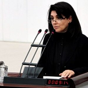 HDP Ağrı Milletvekili Leyla Zana, yemin etmezse Meclis'te yasama çalışmalarına