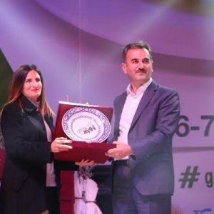 YILIN EN İYİ MAGAZİN PROGRAMI ÖDÜLÜ PAZAR SÜRPRİZİ’NİN,YILIN EN İYİ