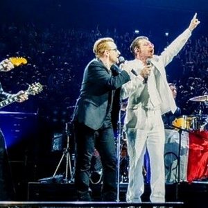 Bataclan salonuna düzenlenen saldırı sırasında konser veren Eagles of Death