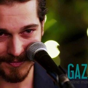 Delibal sinema filmi için sözlerini Sezen Aksu’nun özel olarak yazdığı,