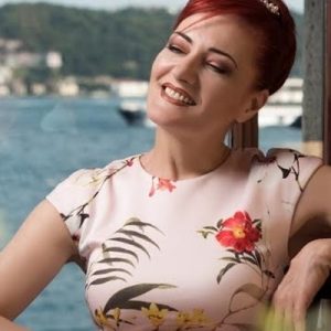 Candan Erçetin, 20. sanat yılına özel hazırladığı Türk Sanat Müziği