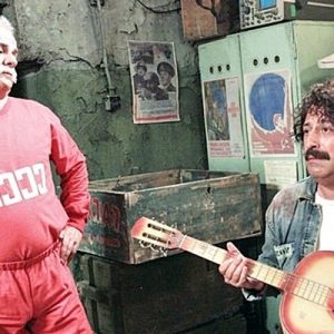 Zafer Algöz, ünlü komedyen Cem Yılmaz’a övgüler yağdırdı. Cem Yılmaz’ın