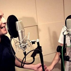 Serinin ilk filmindeki ‘Entarisi Dım Dım Yar’ ve ikinci filmde