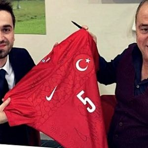 Türkiye Futbol Direktörü Fatih Terim’i Alem FM ve LİG Radyo