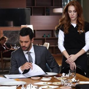 Kiralık Aşk, AB ve 20+ABC1’de birinciliğini sürdürdü. Başrollerini Elçin Sangu,