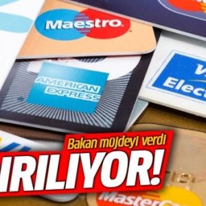 Tüketicileri bezdiren banka ücretlerinin başında gelen kart aidatı kaldırılıyor. Bankalar