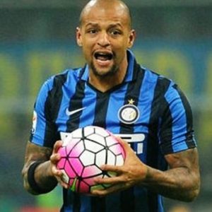 İnter’in sahasında Lazio’yu konuk ettiği maçta Biglia’ya sert hareket yapıp