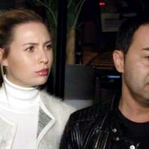 Serdar Ortaç ve eşi Chloe Loughnan, dün akşam bir mekandan