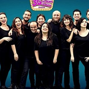 Bir kumpanyanın perde arkasını, her hafta farklı konularla eğlenceli bir