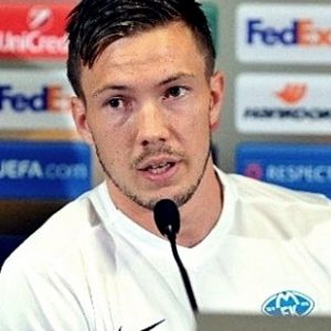 Galatasaray, Molde’nin sağ bek oyuncusu Martin Linnes’in transferi için görüşmelere