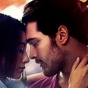 Ay Yapım imzalı, başrollerini Çağatay Ulusoy ve Leyla Lydia Tuğutlu’nun