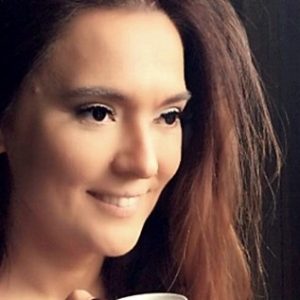 Demet Akalın, komedyen Şahan Gökbakar’a sosyal medyadan yüklendi. Şahan Gökbakar’ın