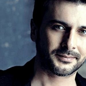 Hüzünlü şarkıların adamı Gökhan Tepe’nin nikah masasına oturacağı söyleniyor. Gökhan