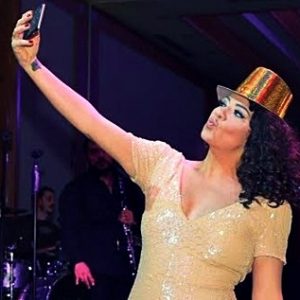 Türkiyenin en önemli ve güçlü seslerinden biri olan Işın Karaca,