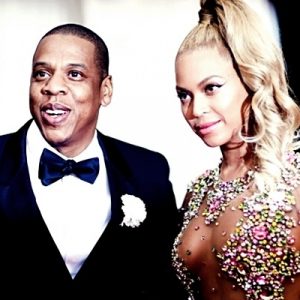 Roc Nation, Ora için yaptığı milyon dolarlık yatırımları geri istiyor.