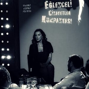 Yönetmenliğini ve sunuculuğunu Okan Bayülgen’in yaptığı ‘Eğlenceli Cinayetler Kumpanyası’ 3