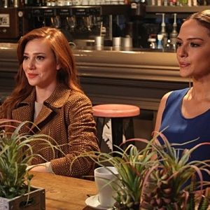 Dizi, iki grupta da zirvedeki yerini korudu ve sosyal medyada