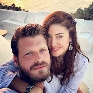 Oyuncu Kıvanç Tatlıtuğ modacı sevgilisi Başak Dizer’le 19 Şubat’ta dünya