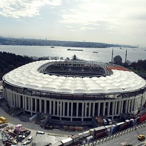 Beşiktaş, yeni stadyumu Vodafone Arena’ya kavuşmak için artık gün sayıyor.