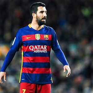 Barcelona’da oynayan milli yıldız Arda Turan, önceki gün Cem Yılmaz’ı