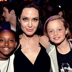 Oyunculuğunun yanı sıra hayır işleriyle de tanınan ABD’li oyuncu Angelina