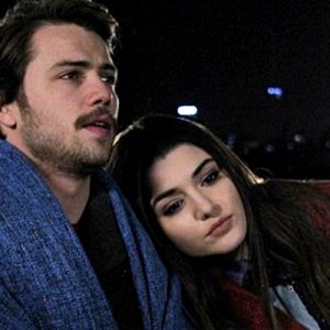 Güneşin Kızları 39.Bölüm’de final yaparak ekranlara veda kararı aldı. Kanal