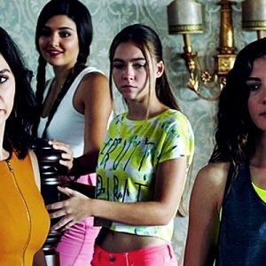 Kanal D’nin sevilen dizisi Güneşin Kızları 39. bölümünde final yapacak.