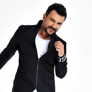 “Gelsen de Anlatsam”, “Kader” ve “Günahın Bende” gibi hitleriyle müzik