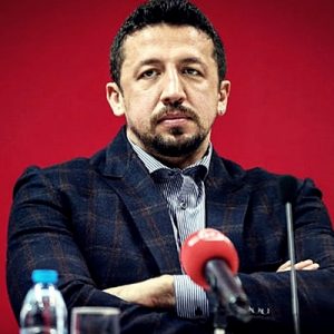 Cumhurbaşkanı Erdoğan, Türkiye Basketbol Federasyonu Üst Yöneticisi Hidayet Türkoğlu’nu Başdanışmanlığına