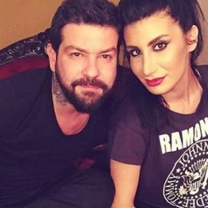 Kısa süre önce şarkıcı İrem Derici ile boşanan radyocu Rıza