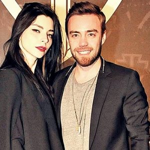 2015 yılının ağustos ayında nikah masasına oturan Merve Boluğur ve