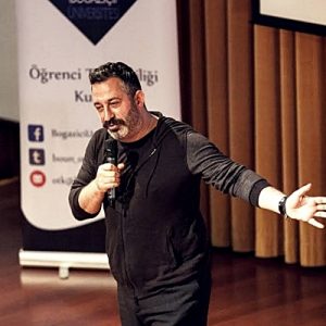 https://www.youtube.com/watch?v=WbNm7JQjSak&feature=youtu.be Boğaziçi Öğrenci Temsil Kurulu (ÖTK) Ödülleri’nde Oyuncu/Yönetmen kategorisinde En