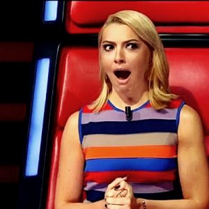 Şarkıcı Hadise, sosyal medya üzerinden yaptığı açıklama ile son günlerde