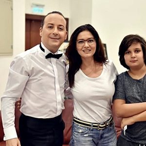 Her Pazartesi CKM’de kahkaha fırtınası estiren ‘Müdür Ne’aptın?’da, 18 Nisan