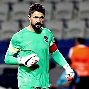 Futbol hayatın Rusya’nın Rubin Kazan takımında sürdüren Gökdeniz Karadeniz, eski