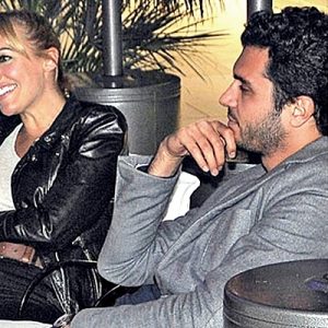 Meryem Uzerli, yatçı sevgilisi Alp Özcan ile önceki akşam Zorlu