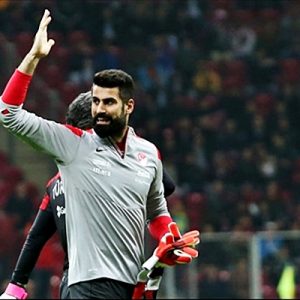 EURO 2016 öncesi A Milli Takım’da Volkan Demirel’in durumu en