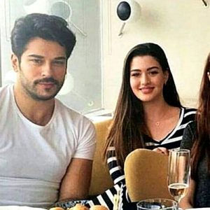 Kara Sevda’nın yakışıklı oyuncusu Burak Özçivit, ticarette işleri büyütüyor. Daha